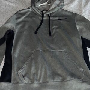 Nike therma fit grey and Black Pullover Hoodie